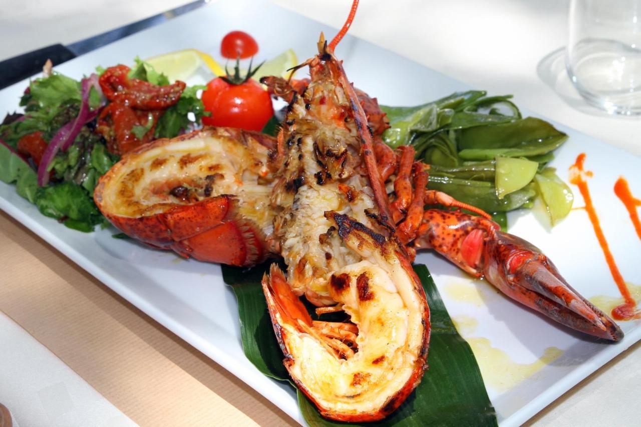 Hotel Bahia Punta Bonita ลาสแตร์เรนาส ภายนอก รูปภาพ