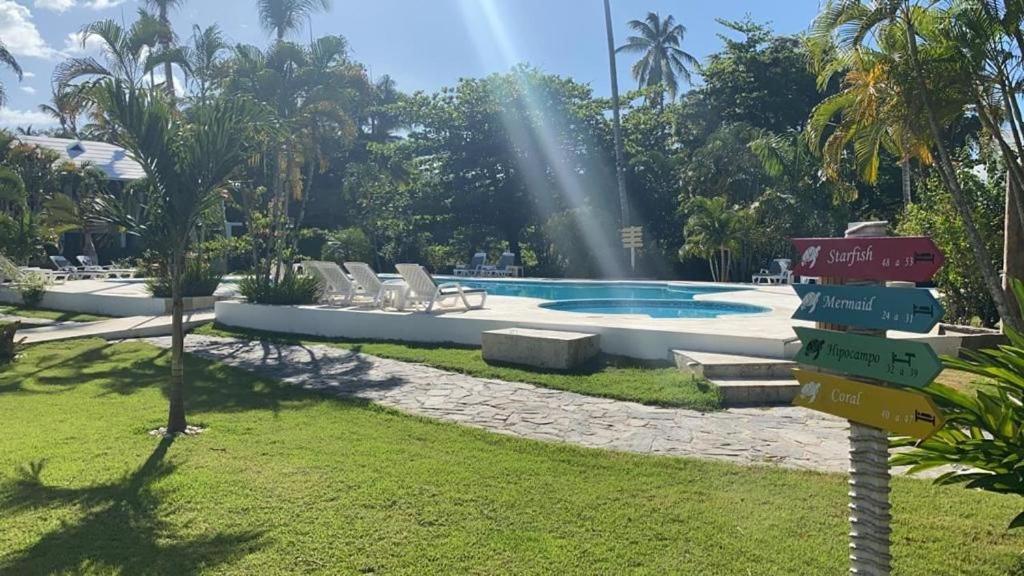 Hotel Bahia Punta Bonita ลาสแตร์เรนาส ภายนอก รูปภาพ