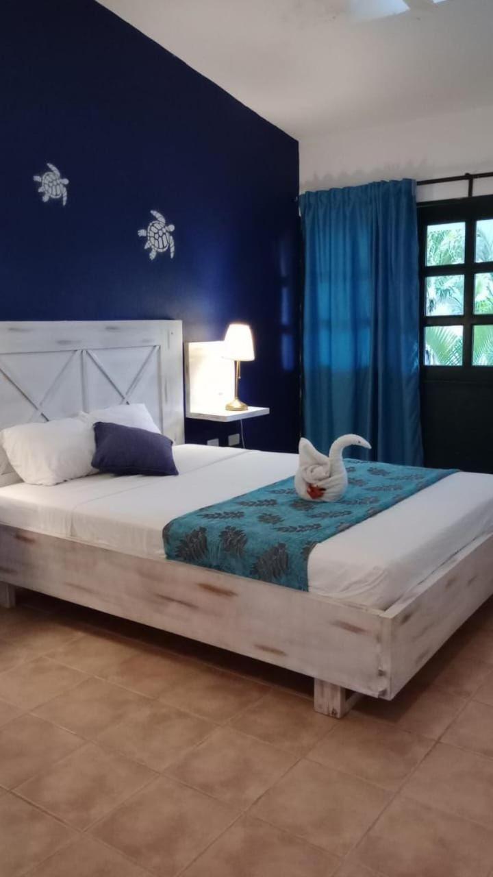 Hotel Bahia Punta Bonita ลาสแตร์เรนาส ภายนอก รูปภาพ