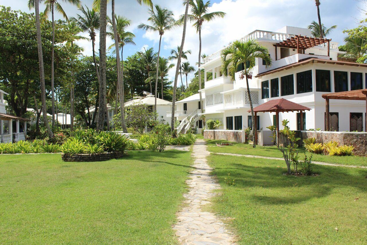 Hotel Bahia Punta Bonita ลาสแตร์เรนาส ภายนอก รูปภาพ