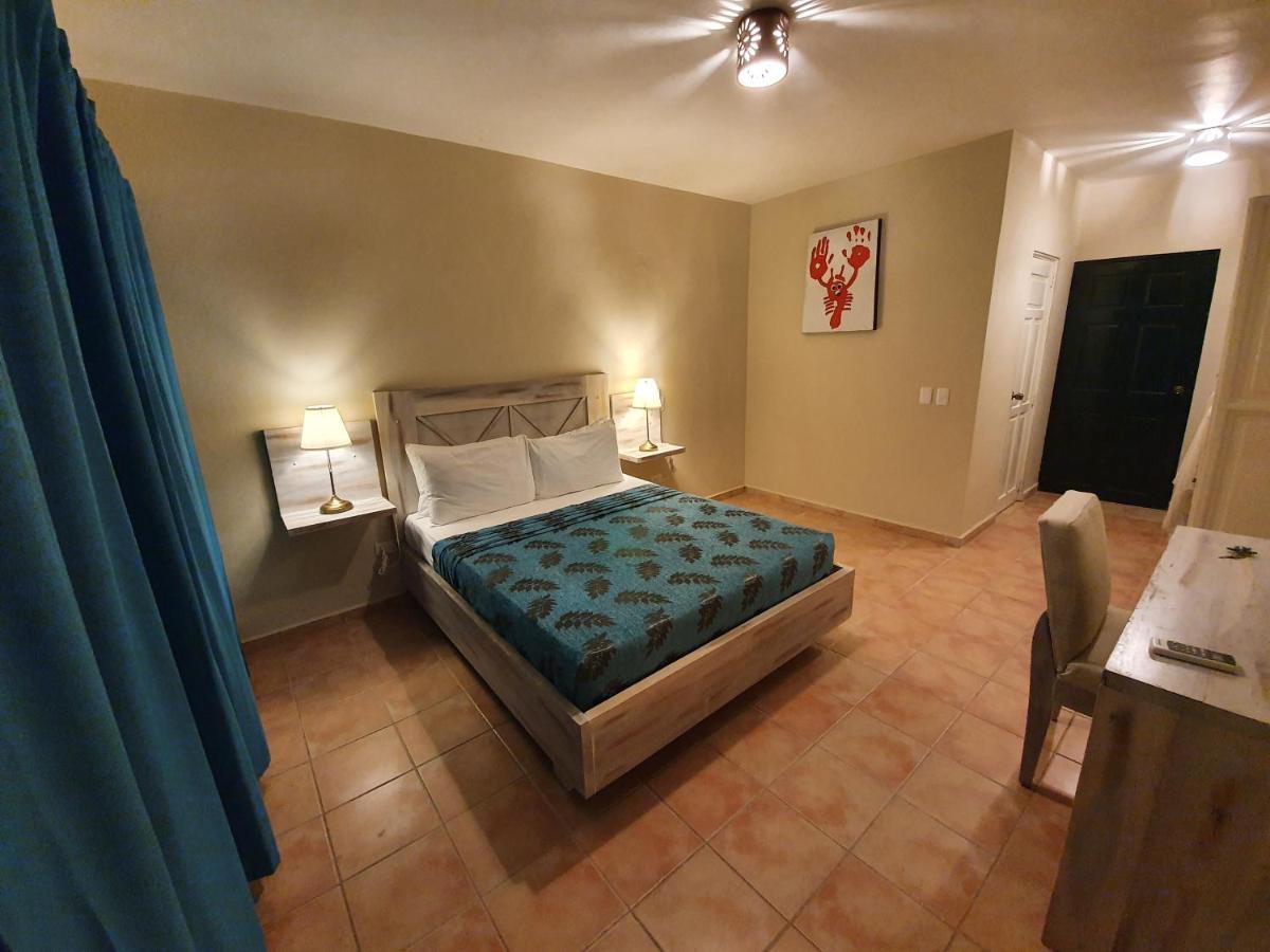 Hotel Bahia Punta Bonita ลาสแตร์เรนาส ภายนอก รูปภาพ