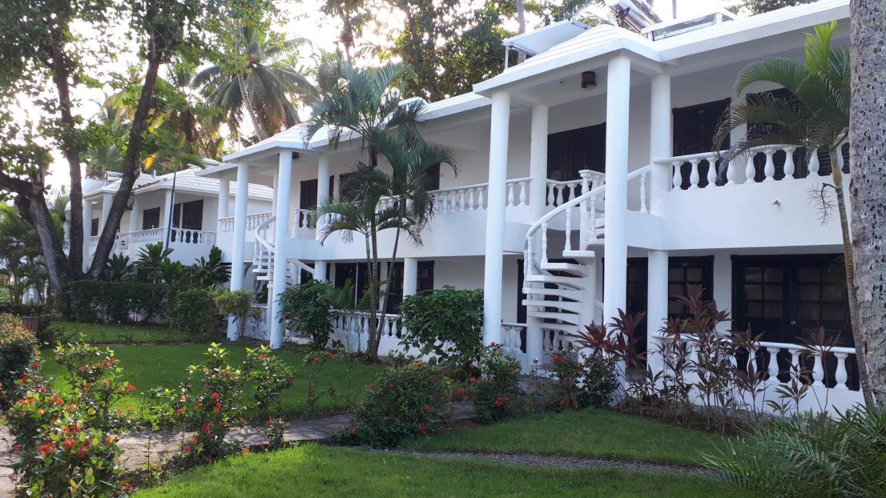 Hotel Bahia Punta Bonita ลาสแตร์เรนาส ภายนอก รูปภาพ