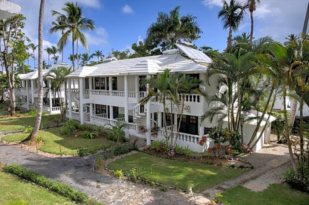 Hotel Bahia Punta Bonita ลาสแตร์เรนาส ภายนอก รูปภาพ